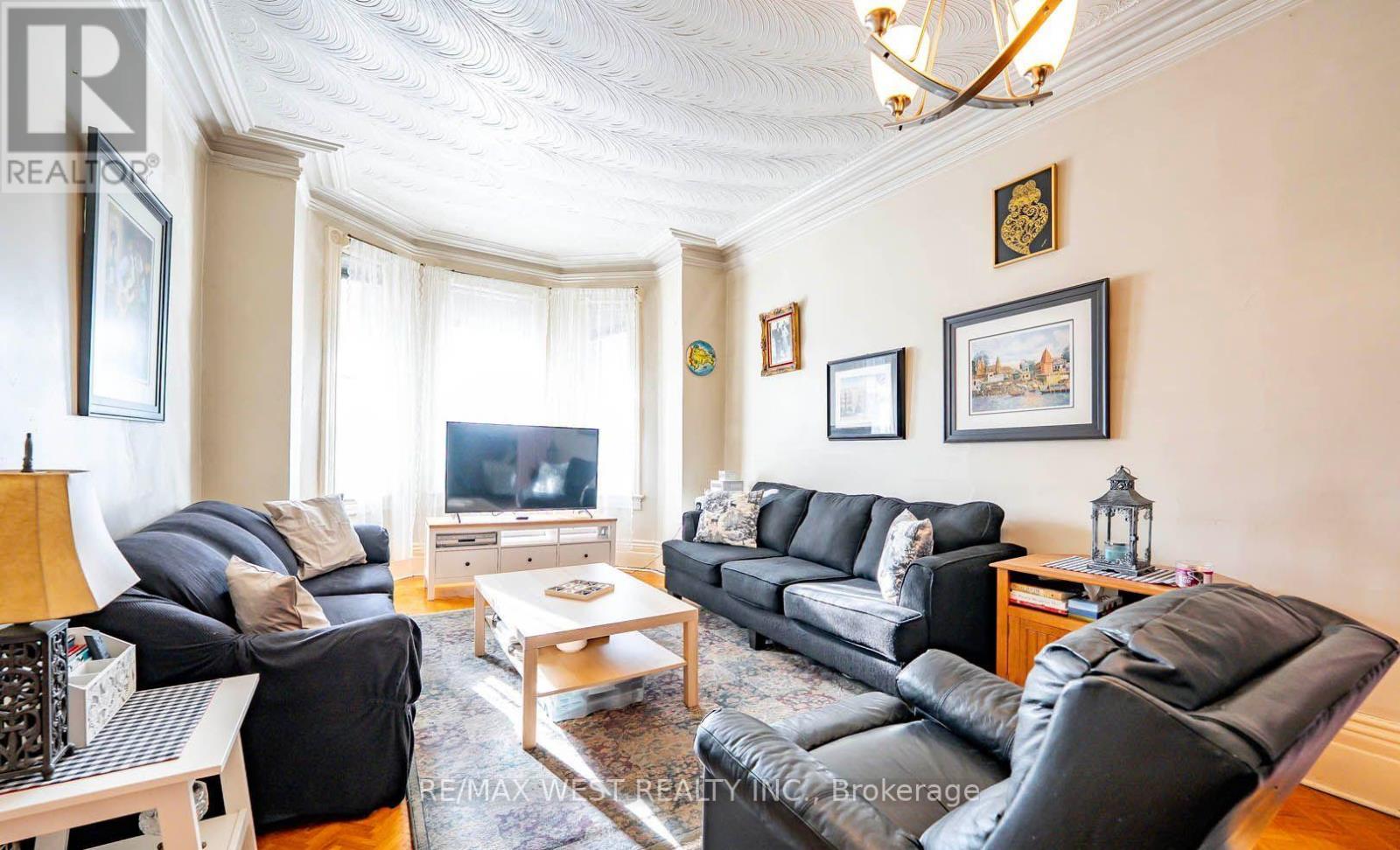 217 Gladstone Avenue, Toronto, Ontario  M6J 3L5 - Photo 6 - C13815770