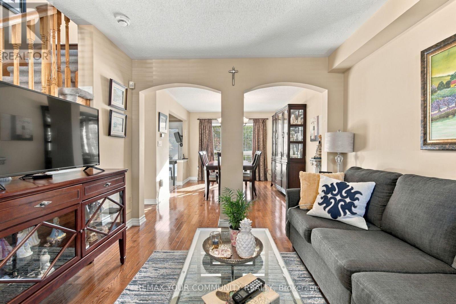 1632 Samuelson Circle, Mississauga, Ontario  L5N 7Z7 - Photo 6 - W13828082