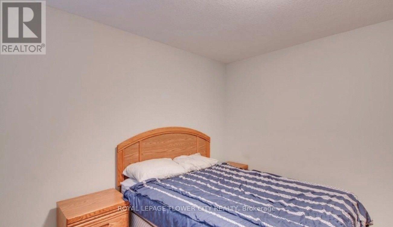 423 Champlain Avenue, Woodstock, Ontario  N4V 0B3 - Photo 10 - X13827972