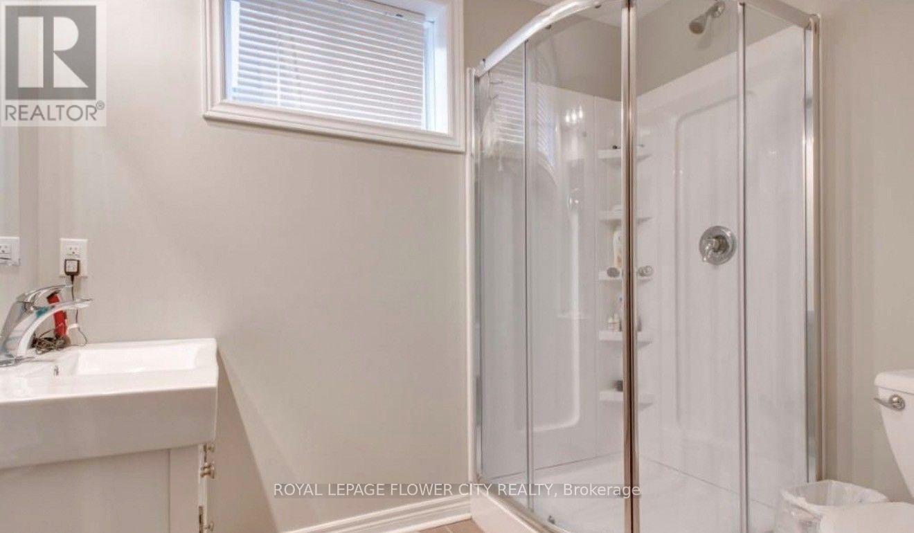 423 Champlain Avenue, Woodstock, Ontario  N4V 0B3 - Photo 7 - X13827972