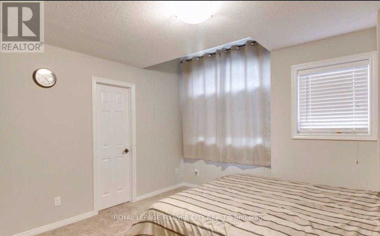 423 Champlain Avenue, Woodstock, Ontario  N4V 0B3 - Photo 9 - X13827972