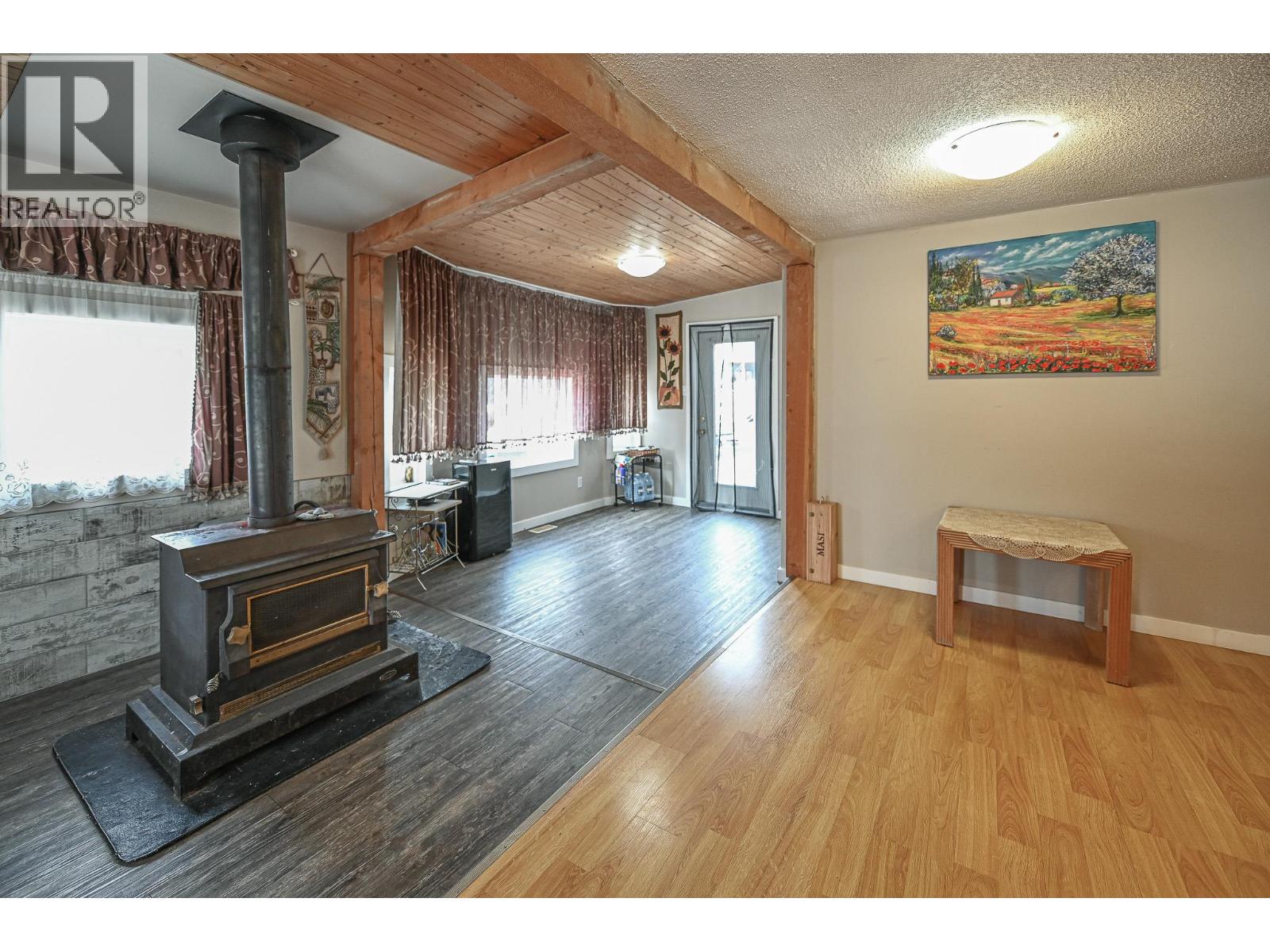 4981 Spruce Avenue, Canal Flats, British Columbia  V0B 1B0 - Photo 16 - 10379860