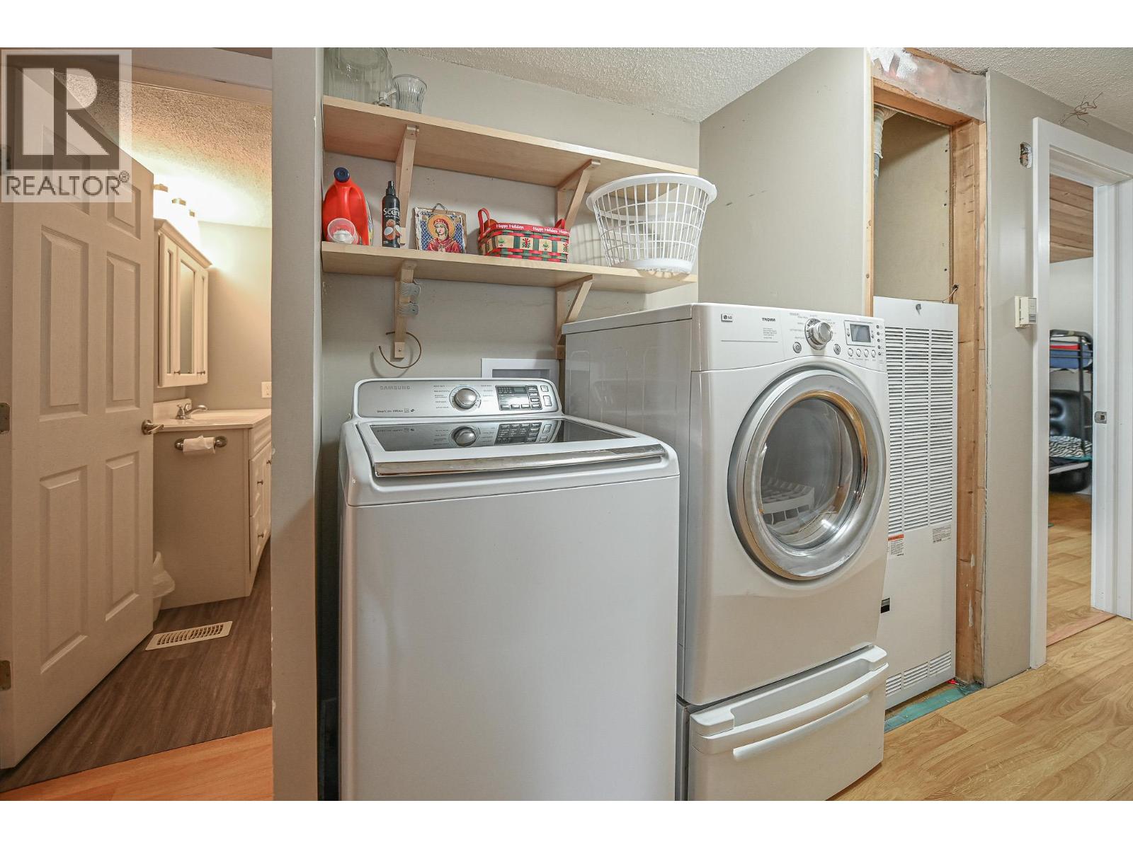 4981 Spruce Avenue, Canal Flats, British Columbia  V0B 1B0 - Photo 28 - 10379860