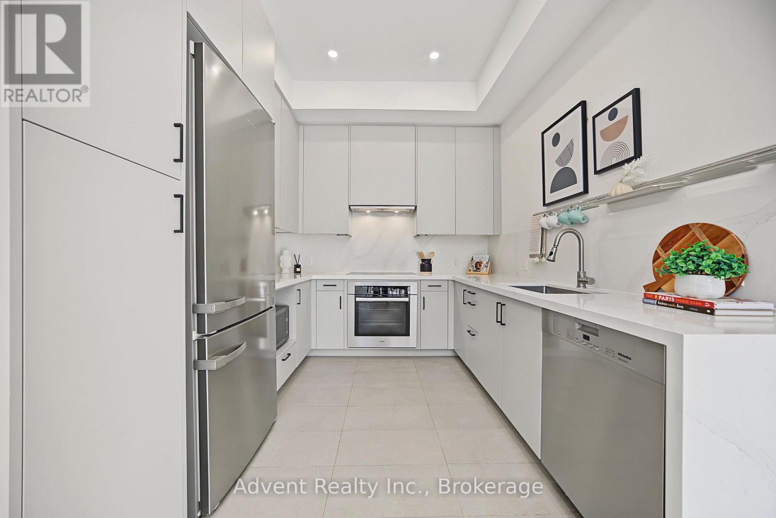 3 - 18 Greenbriar Road, Toronto, Ontario  M2K 0G7 - Photo 14 - C13823930