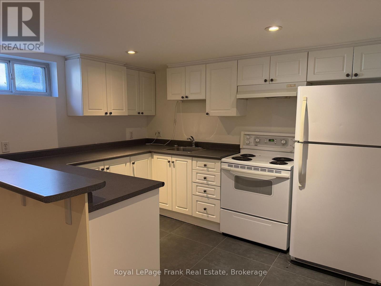Bsmt - 278 Lasalle Avenue, Oshawa, Ontario  L1H 5Y6 - Photo 5 - E13828172