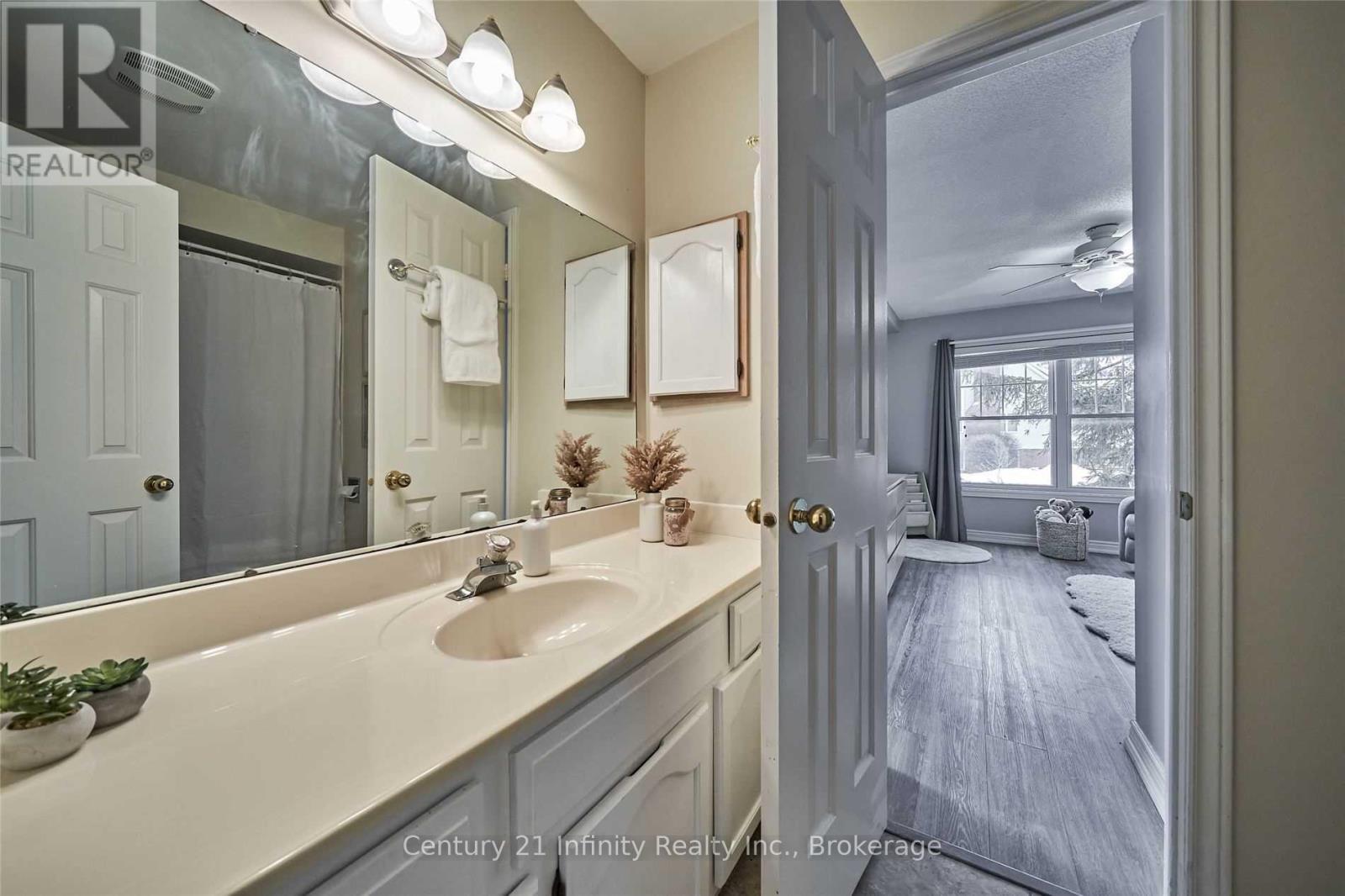 H2 - 1661 Nash Road, Clarington, Ontario  L1E 1S8 - Photo 11 - E13828304