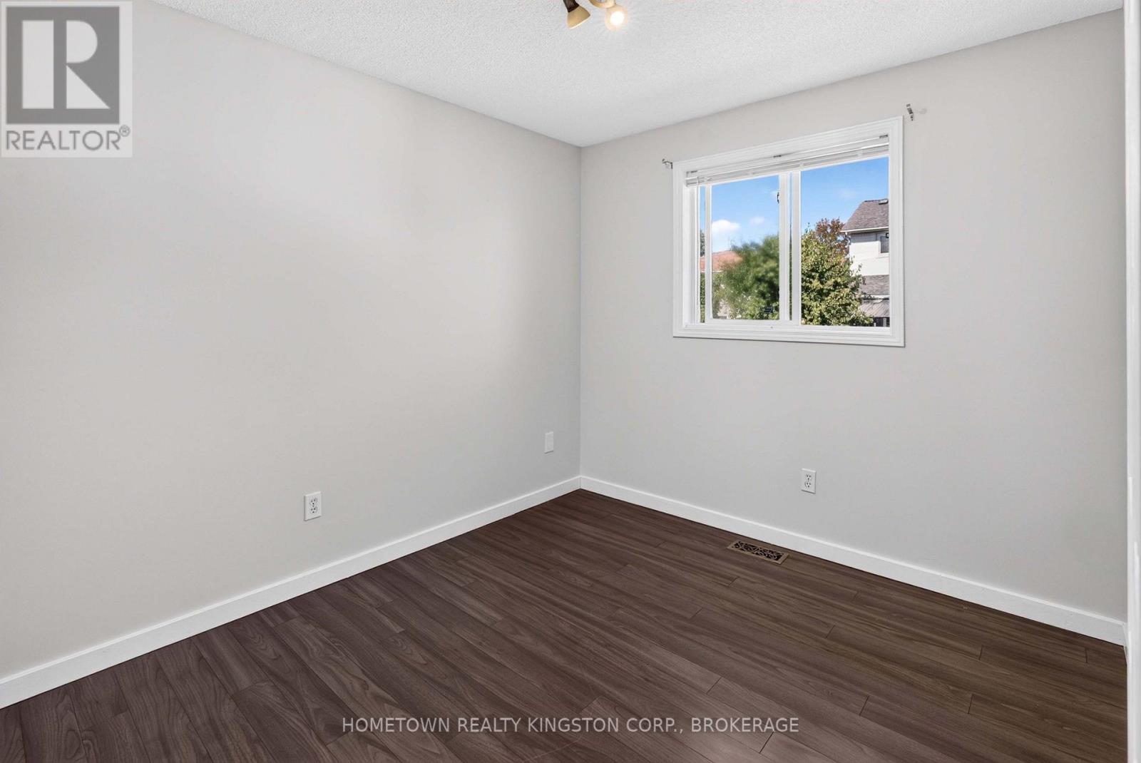 1088 Acadia Drive, Kingston, Ontario  K7M 8V7 - Photo 12 - X13828346