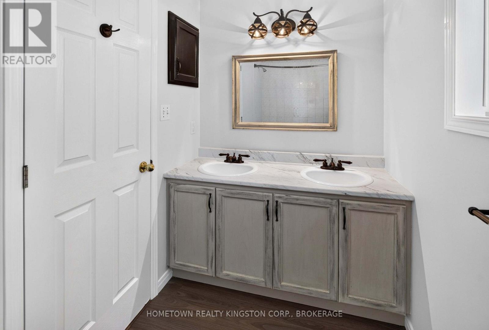 1088 Acadia Drive, Kingston, Ontario  K7M 8V7 - Photo 9 - X13828346