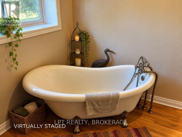 408 Chipmunk Ridge Road, Loyalist, Ontario  K0H 2H0 - Photo 30 - X13828400