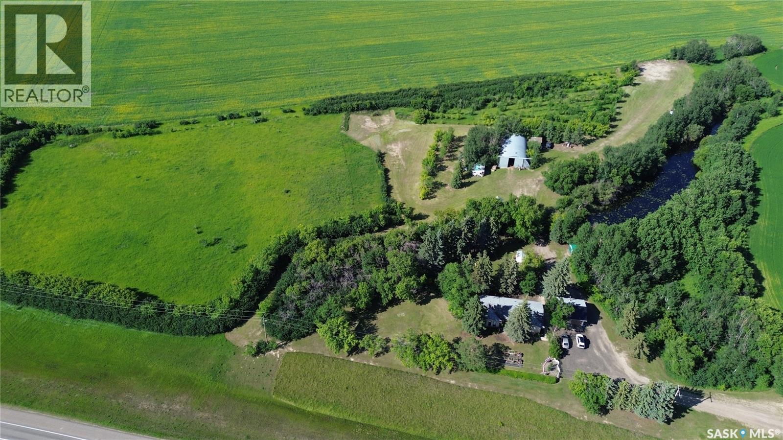 Highway 16 Acreage, North Battleford Rm No. 437, Saskatchewan  S9A 2X6 - Photo 1 - SK038051