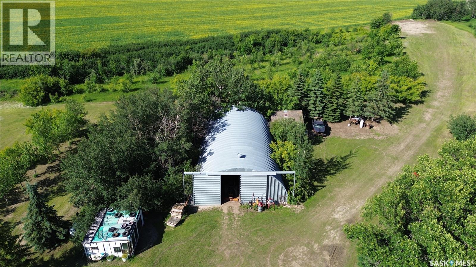 Highway 16 Acreage, North Battleford Rm No. 437, Saskatchewan  S9A 2X6 - Photo 36 - SK038051