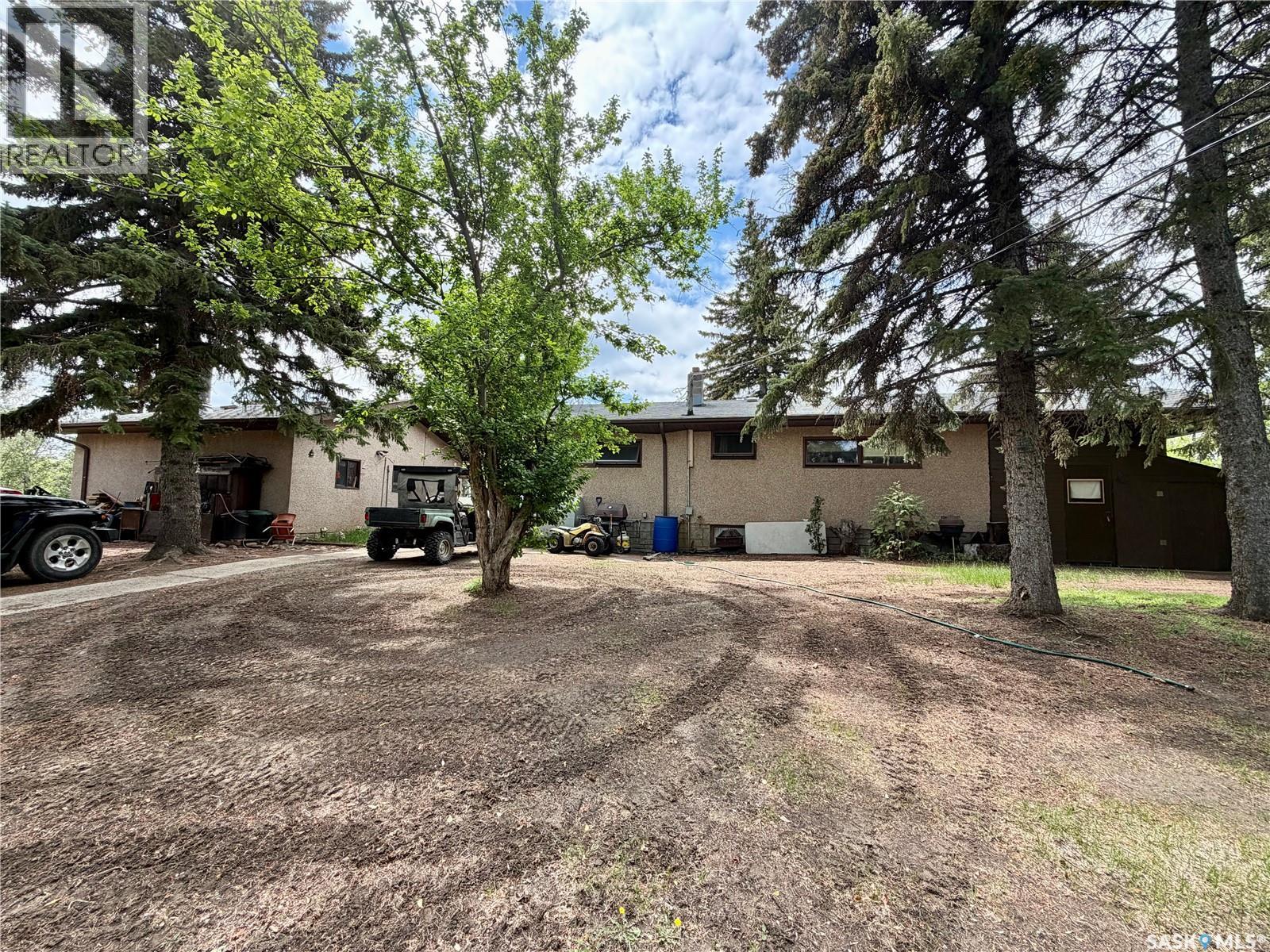 Highway 16 Acreage, North Battleford Rm No. 437, Saskatchewan  S9A 2X6 - Photo 24 - SK038051
