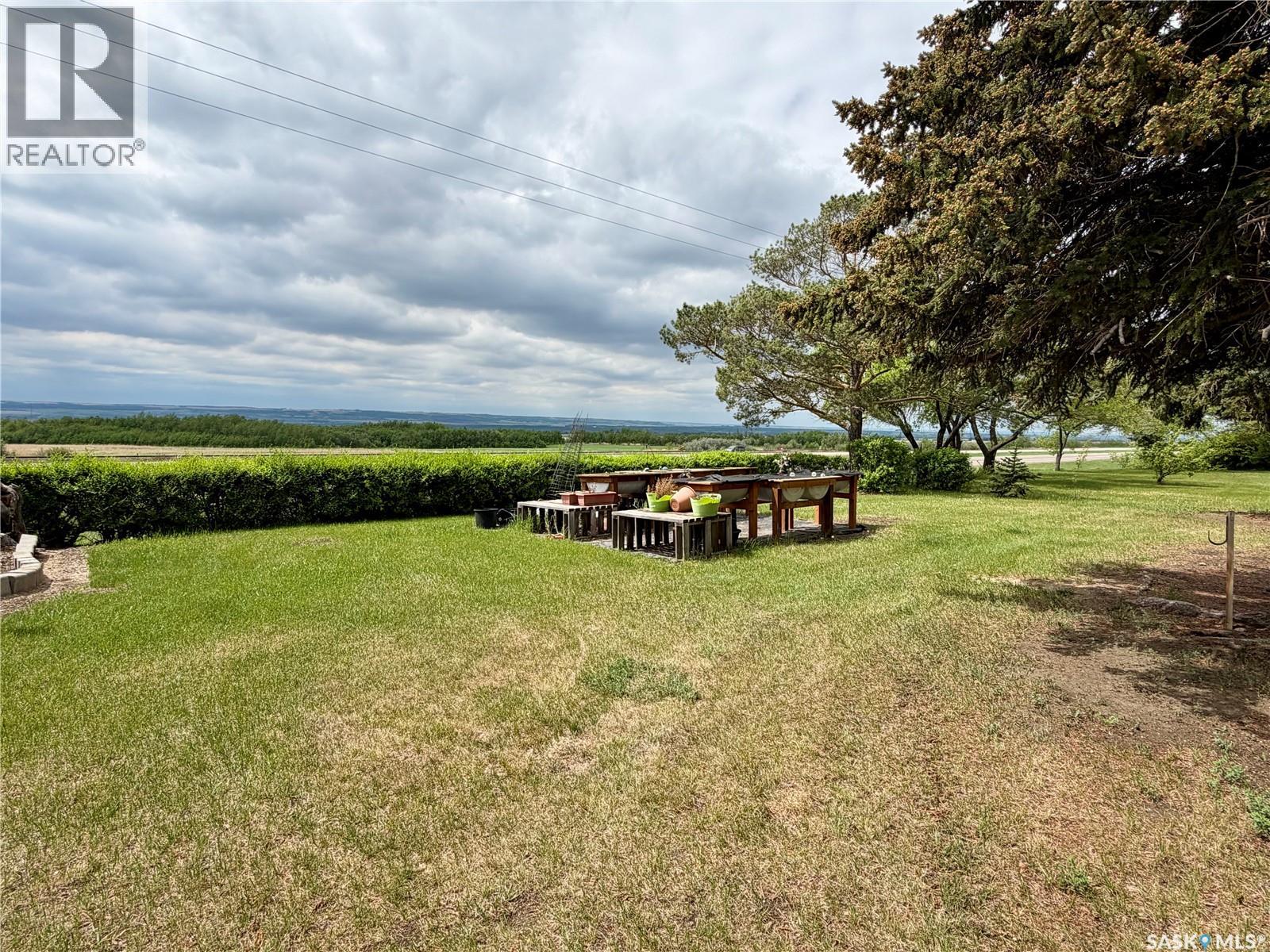 Highway 16 Acreage, North Battleford Rm No. 437, Saskatchewan  S9A 2X6 - Photo 34 - SK038051