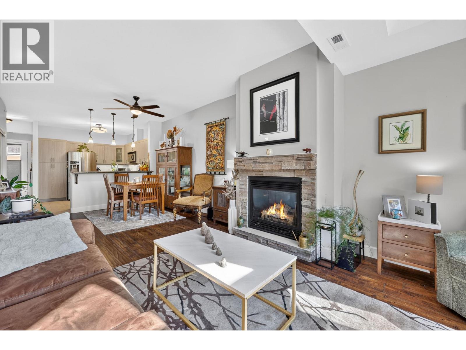 3996 Beach Avenue Unit# 327 Lot# 99, Peachland, British Columbia  V0H 1X5 - Photo 4 - 10401389