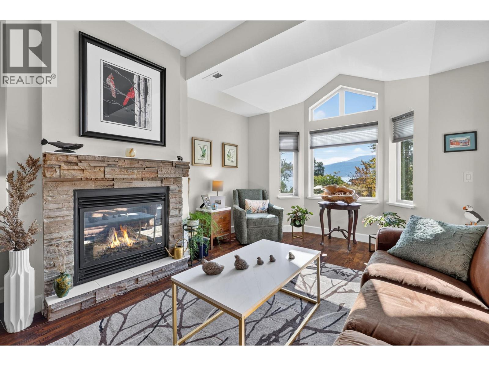 3996 Beach Avenue Unit# 327 Lot# 99, Peachland, British Columbia  V0H 1X5 - Photo 2 - 10401389