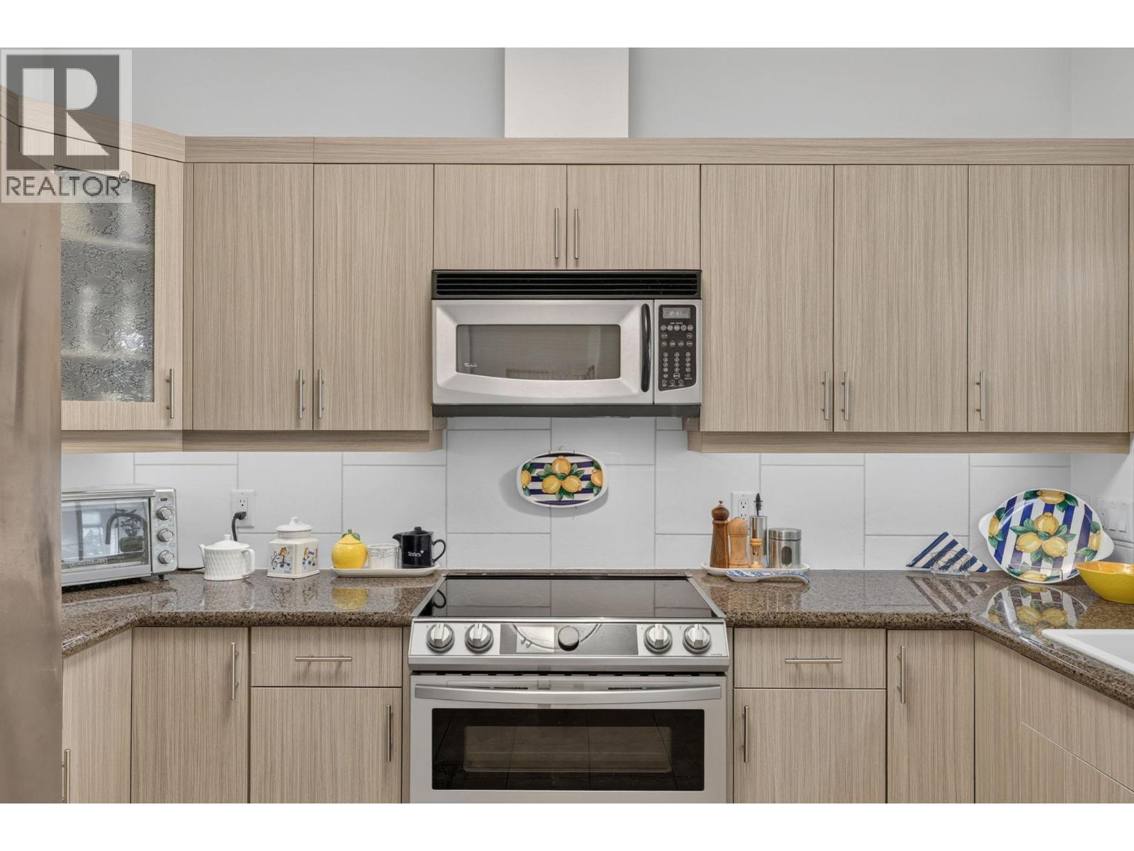 3996 Beach Avenue Unit# 327 Lot# 99, Peachland, British Columbia  V0H 1X5 - Photo 10 - 10401389