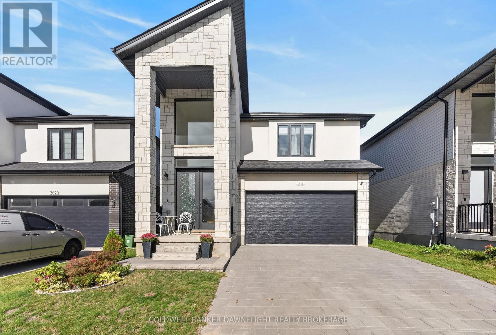 3832 Campbell Street N, London South, Ontario  N6P 0J8 - Photo 1 - X13828216