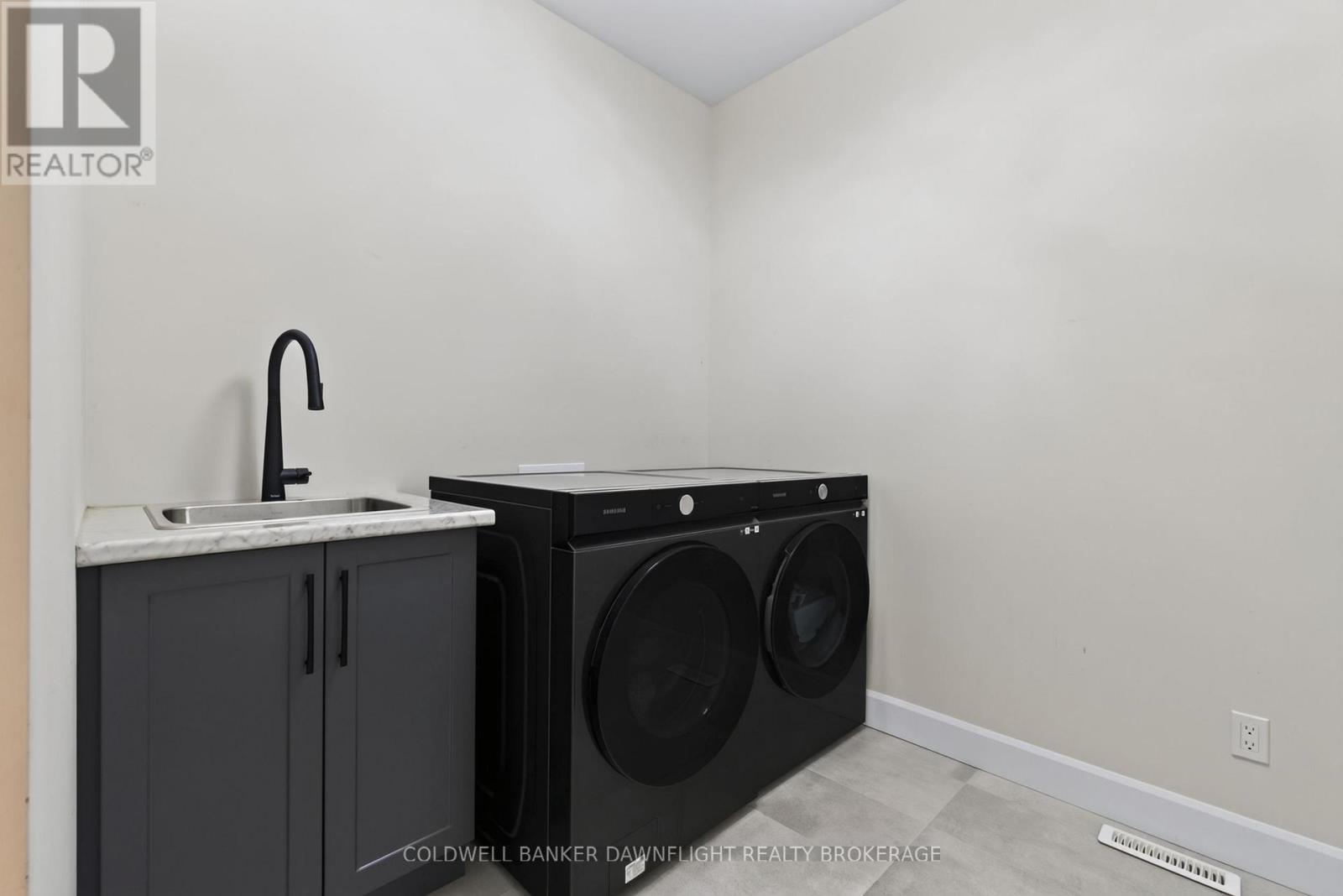 3832 Campbell Street N, London South, Ontario  N6P 0J8 - Photo 19 - X13828216