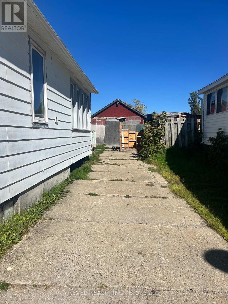 224 Main Street, Smooth Rock Falls, Ontario  P0L 2B0 - Photo 19 - T13828342