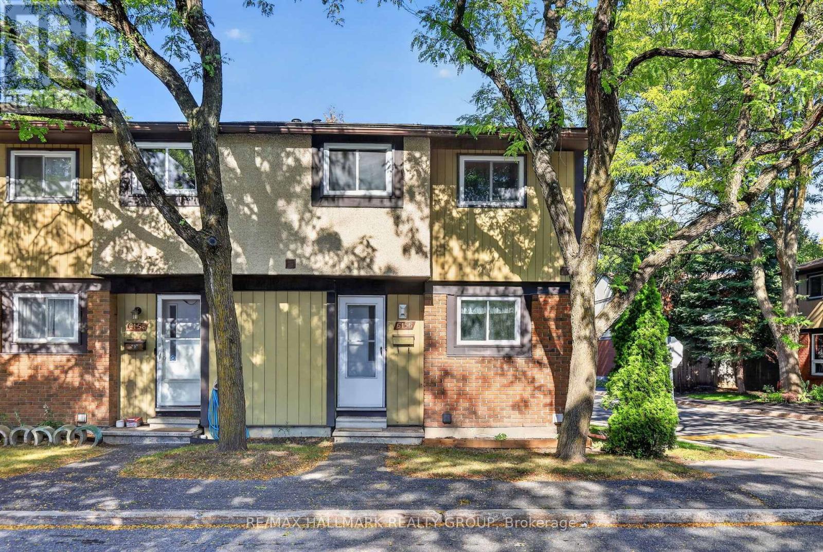 6156 BROOKSIDE LANE, Ottawa, Ontario