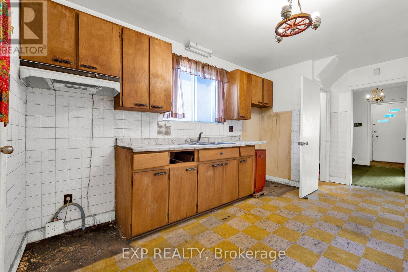 1245 Dorchester Avenue, Ottawa, Ontario  K1Z 8E5 - Photo 10 - X13828360