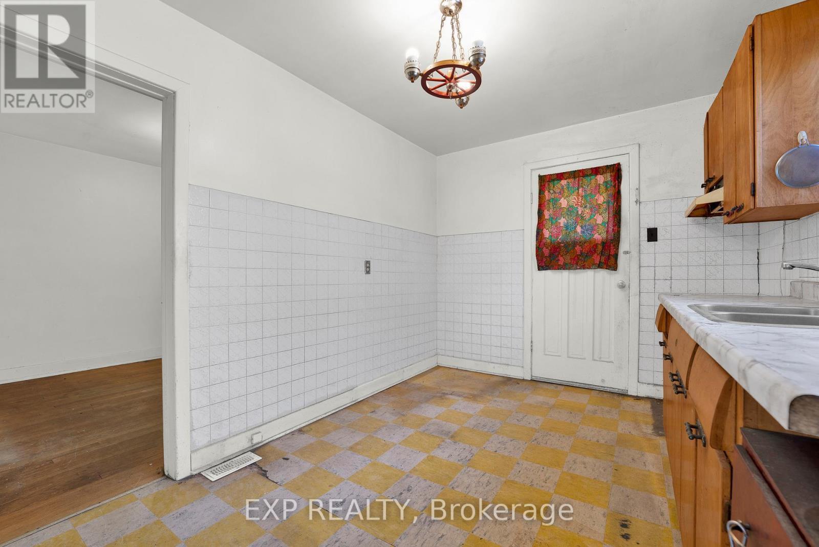1245 Dorchester Avenue, Ottawa, Ontario  K1Z 8E5 - Photo 12 - X13828360