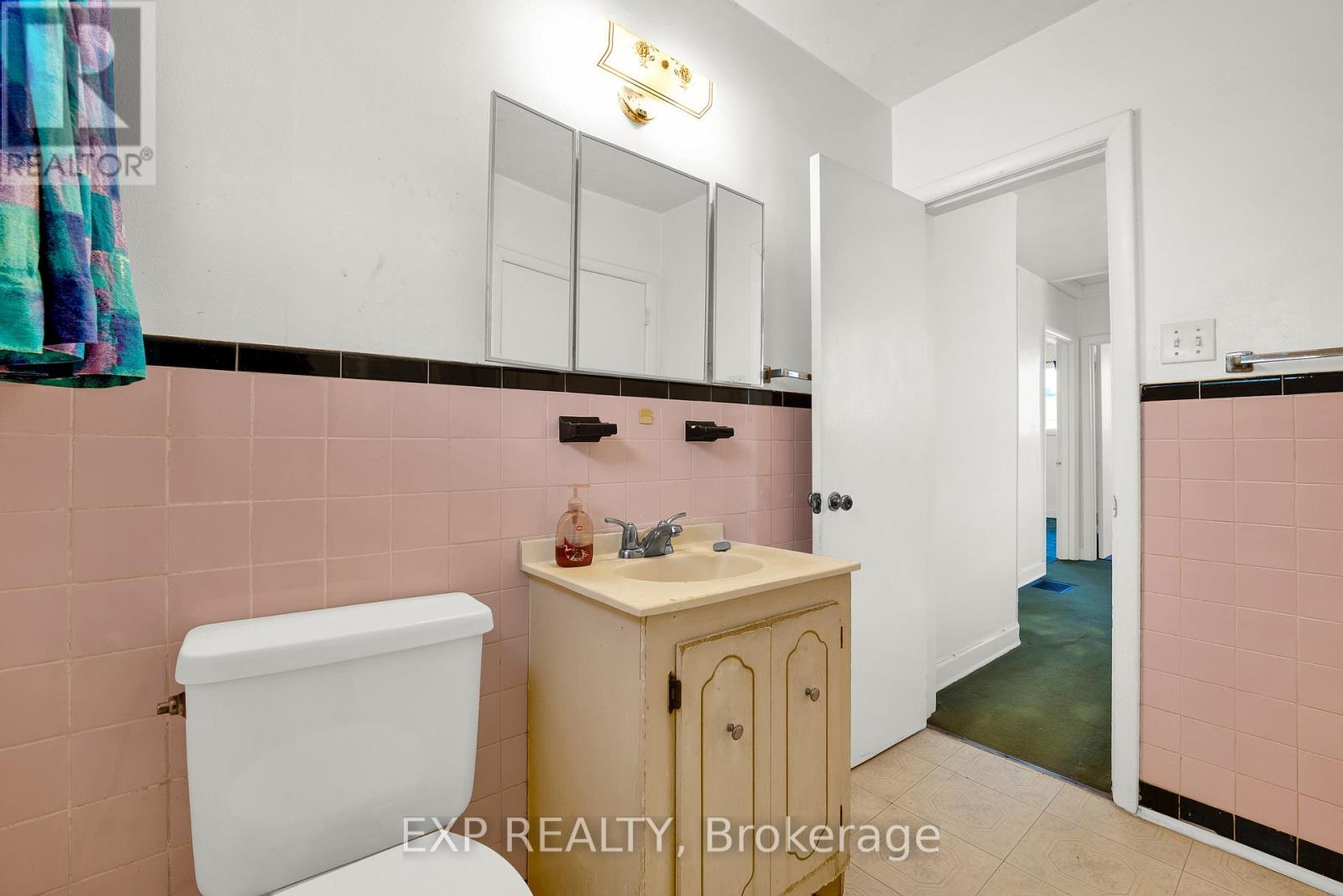 1245 Dorchester Avenue, Ottawa, Ontario  K1Z 8E5 - Photo 17 - X13828360
