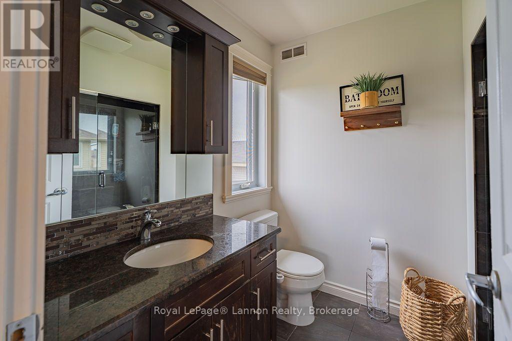 696 Weiler Boulevard, Thunder Bay, Ontario  P7C 0A7 - Photo 24 - X13828206
