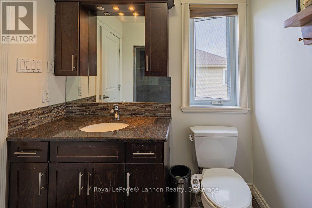 696 Weiler Boulevard, Thunder Bay, Ontario  P7C 0A7 - Photo 25 - X13828206