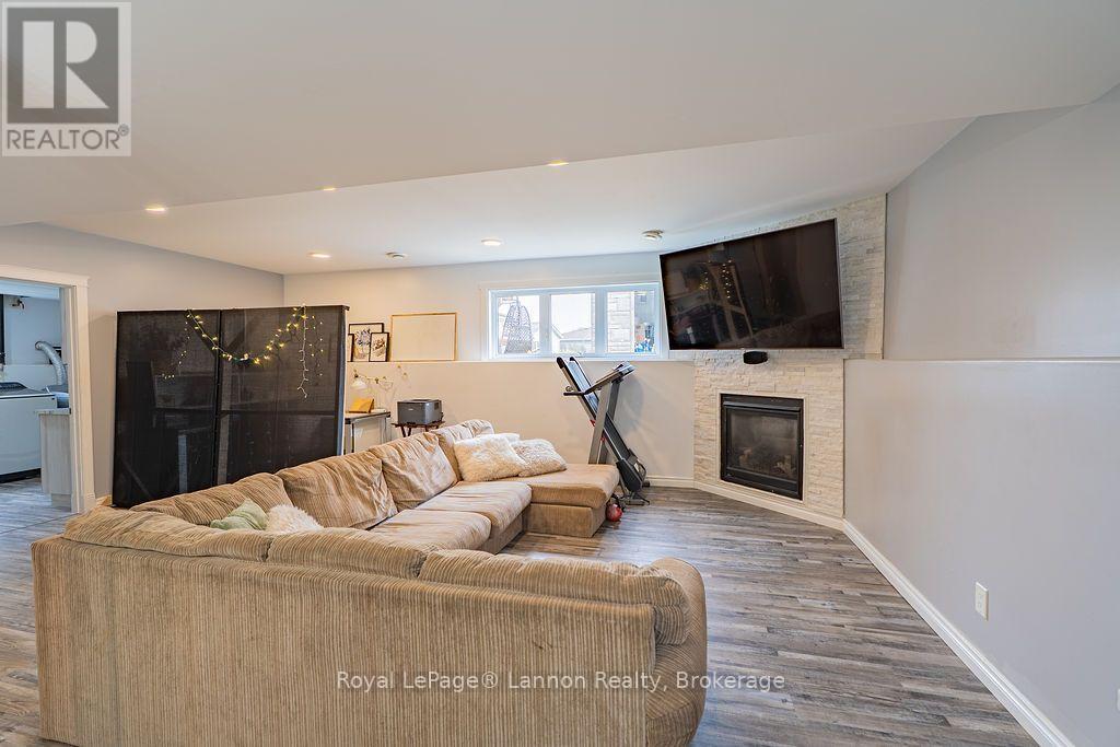 696 Weiler Boulevard, Thunder Bay, Ontario  P7C 0A7 - Photo 29 - X13828206