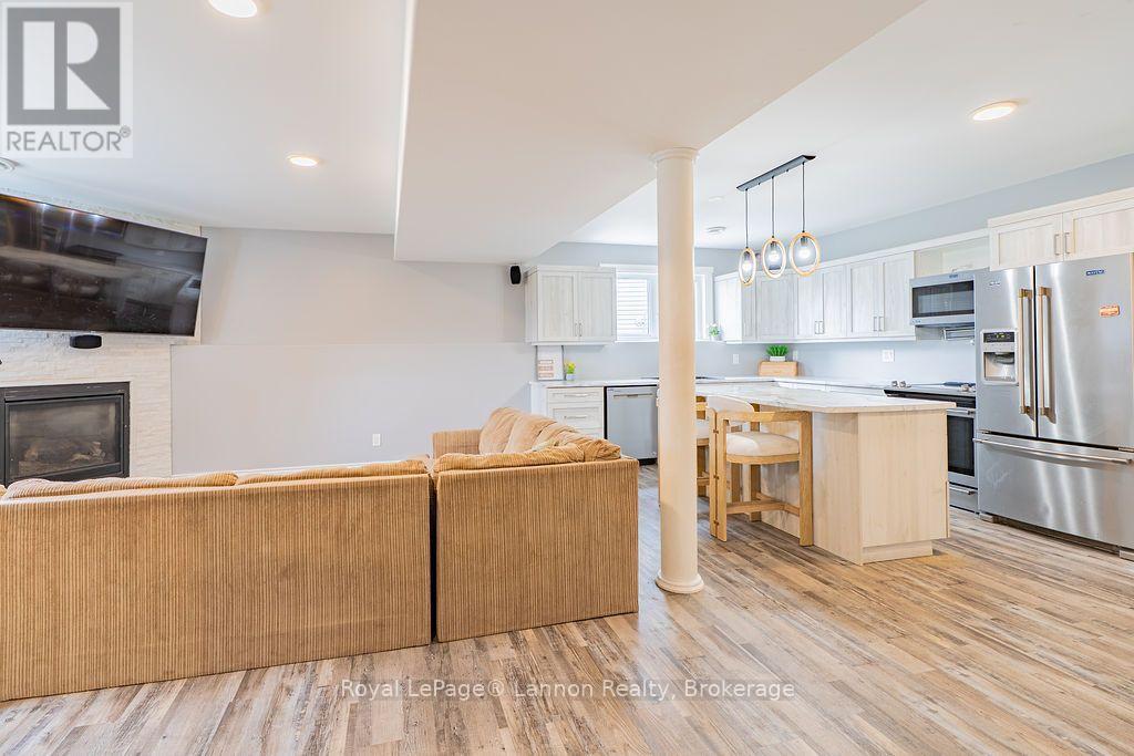 696 Weiler Boulevard, Thunder Bay, Ontario  P7C 0A7 - Photo 30 - X13828206