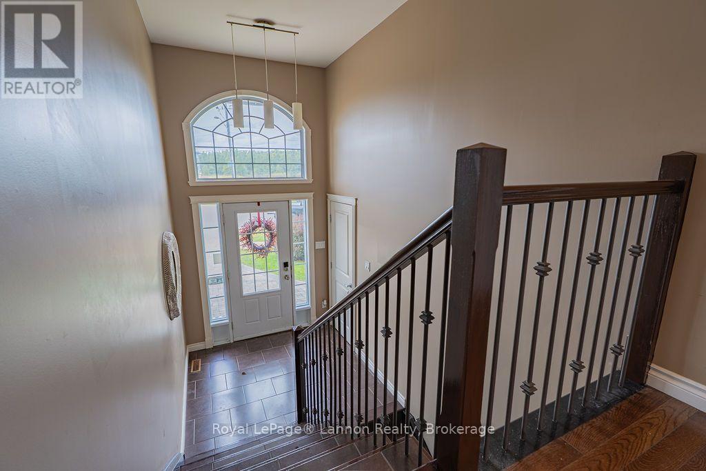 696 Weiler Boulevard, Thunder Bay, Ontario  P7C 0A7 - Photo 4 - X13828206