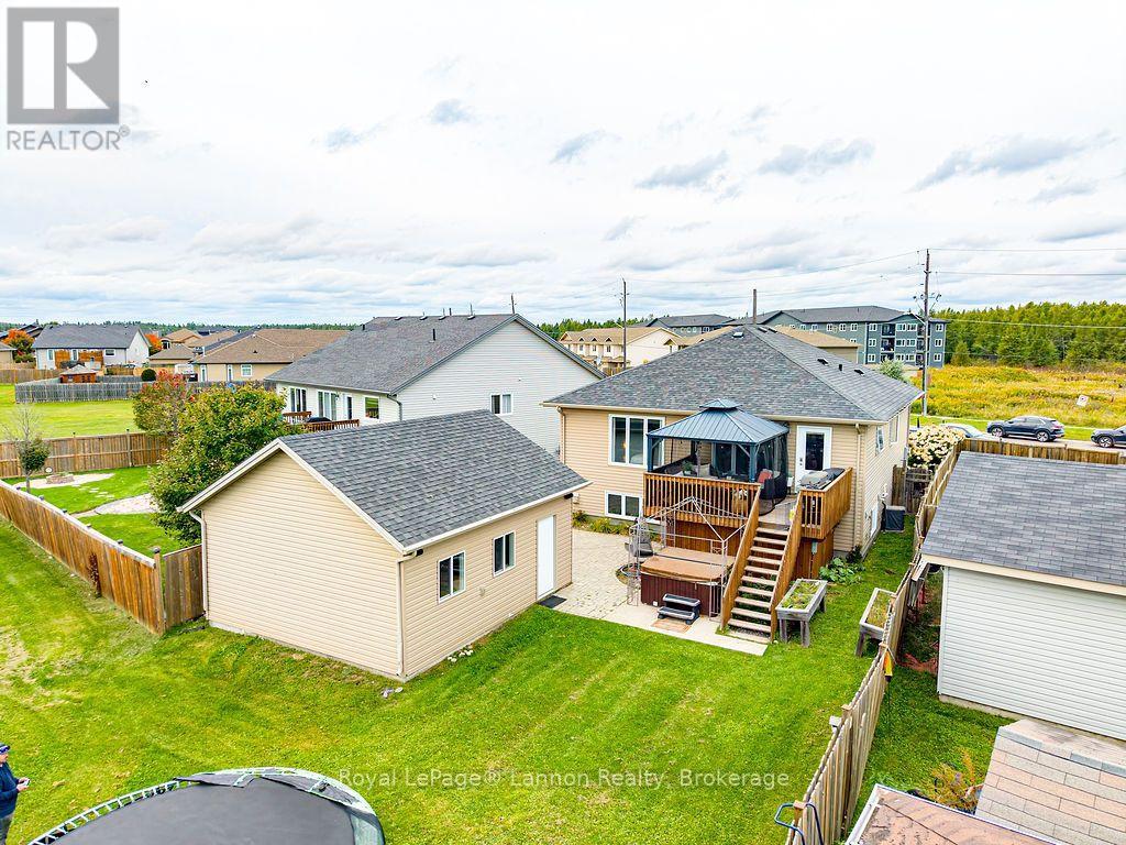 696 Weiler Boulevard, Thunder Bay, Ontario  P7C 0A7 - Photo 42 - X13828206