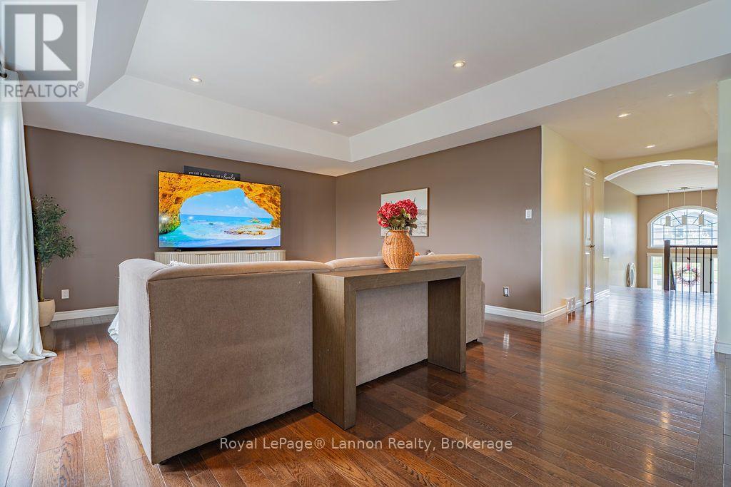696 Weiler Boulevard, Thunder Bay, Ontario  P7C 0A7 - Photo 6 - X13828206