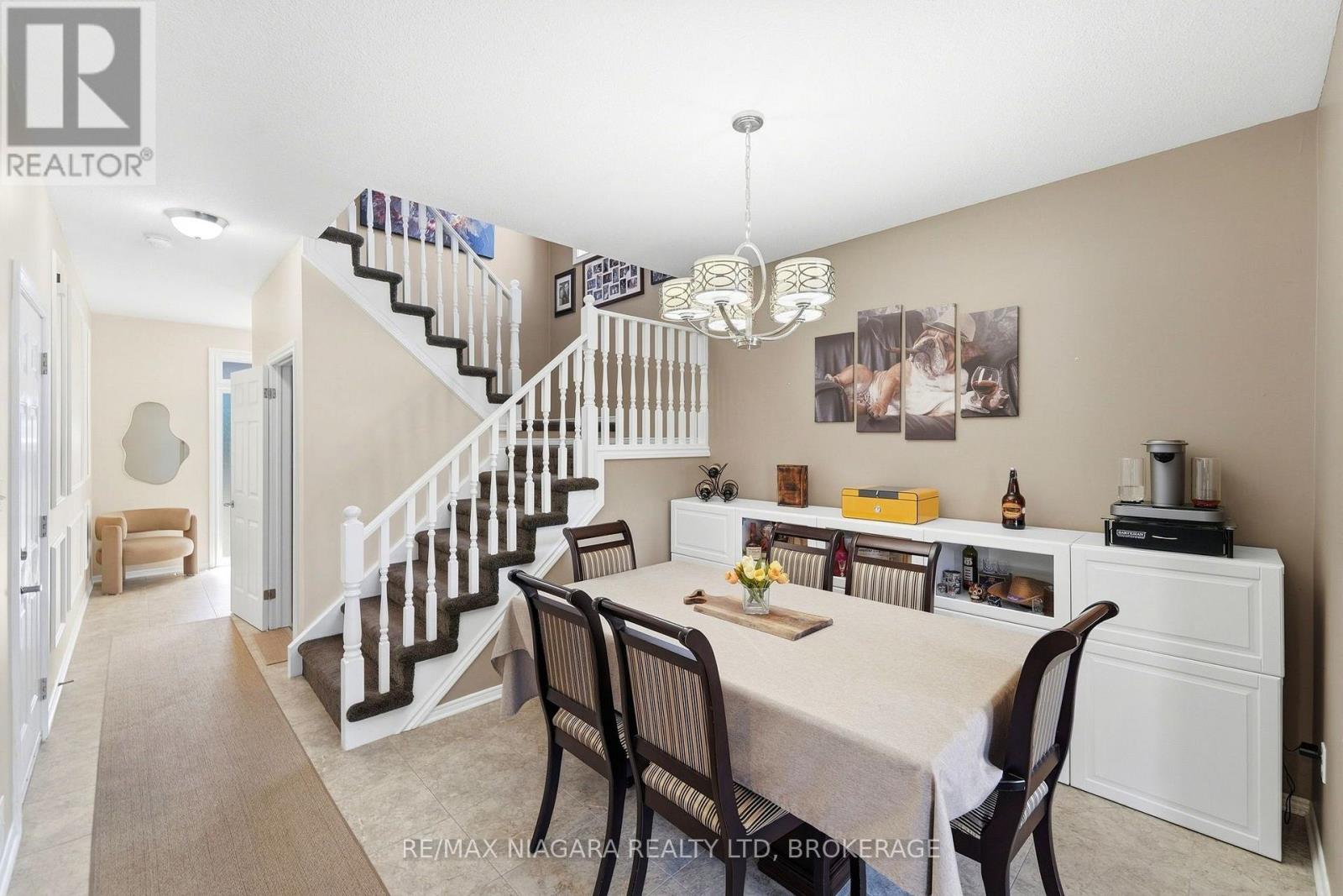 7441 Trinity Court, Niagara Falls (Mt. Carmel), Ontario  L2H 3A6 - Photo 15 - X13828128