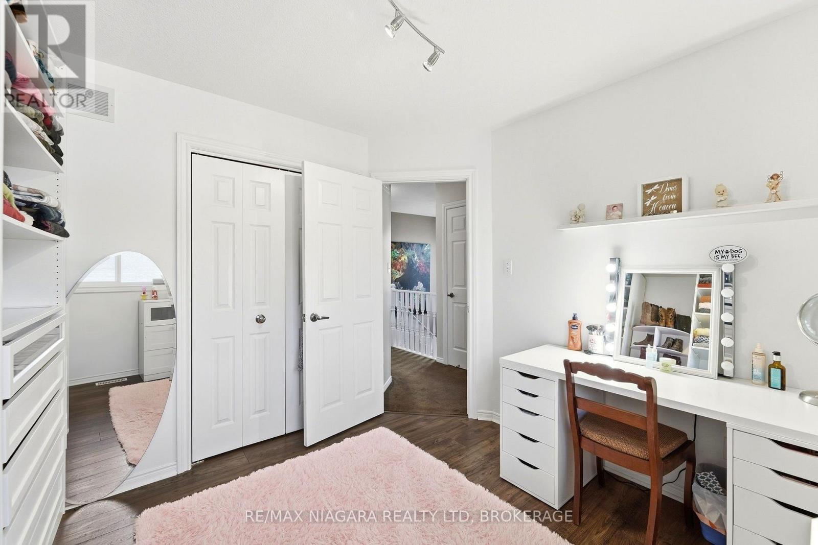 7441 Trinity Court, Niagara Falls (Mt. Carmel), Ontario  L2H 3A6 - Photo 21 - X13828128