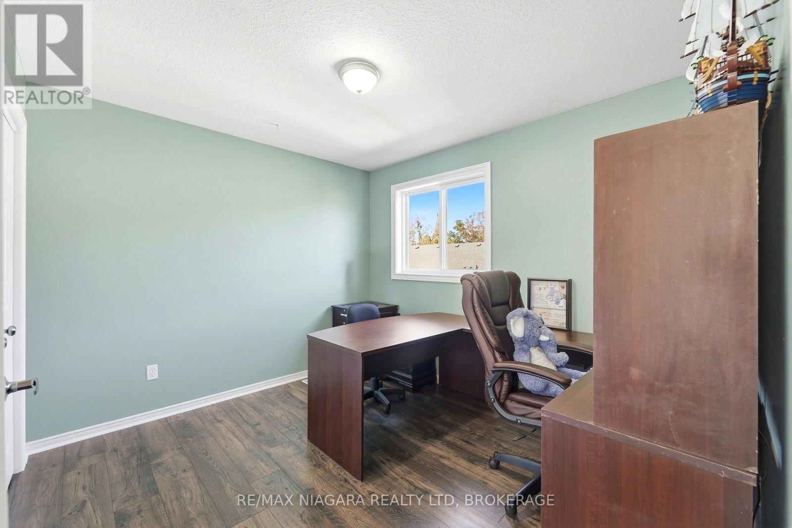 7441 Trinity Court, Niagara Falls (Mt. Carmel), Ontario  L2H 3A6 - Photo 23 - X13828128