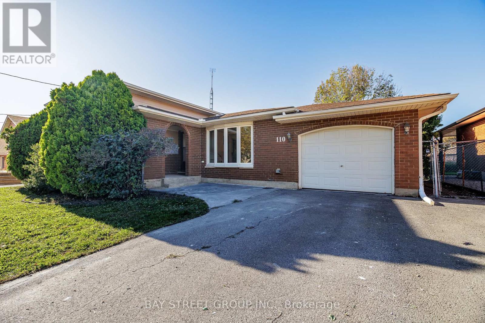 110 St. David's Road, St. Catharines (Burleigh Hill), Ontario  L2T 1P9 - Photo 4 - X13828242