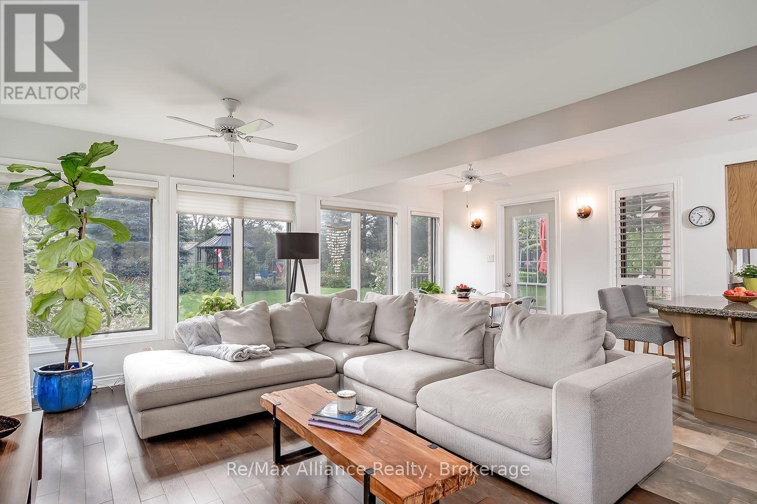 31 Meander Close, Hamilton, Ontario  L0R 1H1 - Photo 18 - X13828364