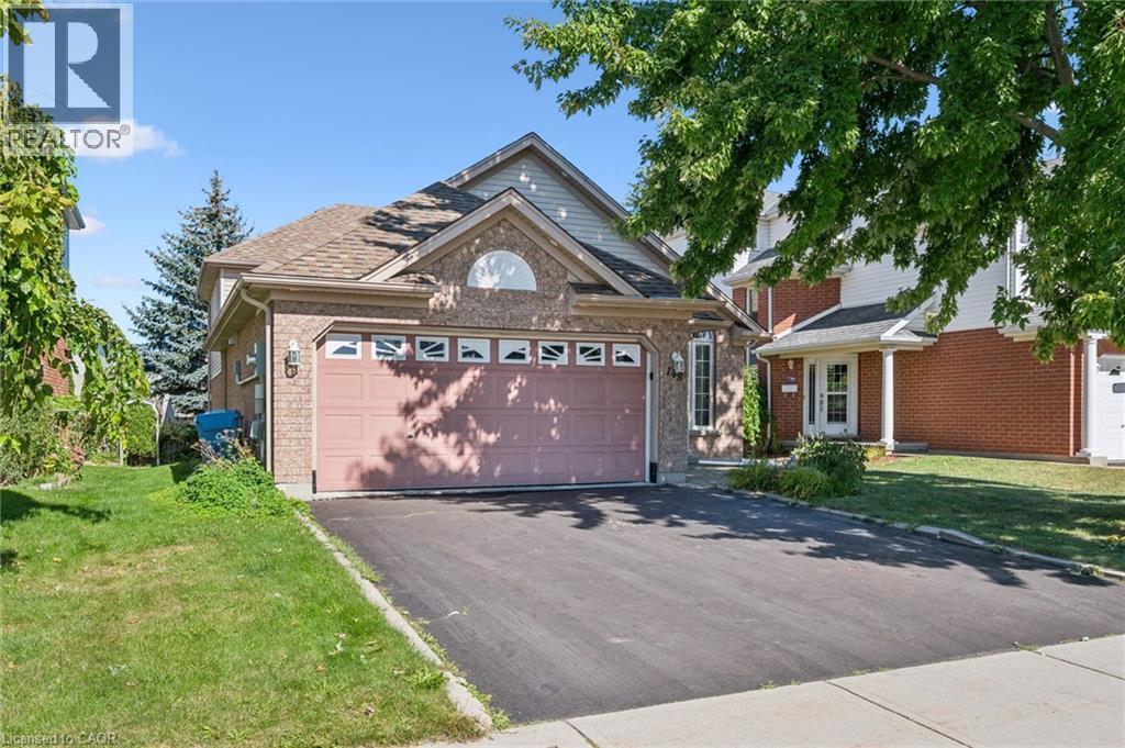 148 CLAIRFIELDS Drive W, Guelph, Ontario