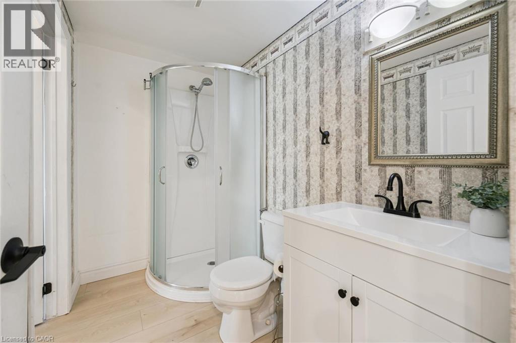 148 Clairfields Drive W, Guelph, Ontario  N1G 5A3 - Photo 18 - 40865714