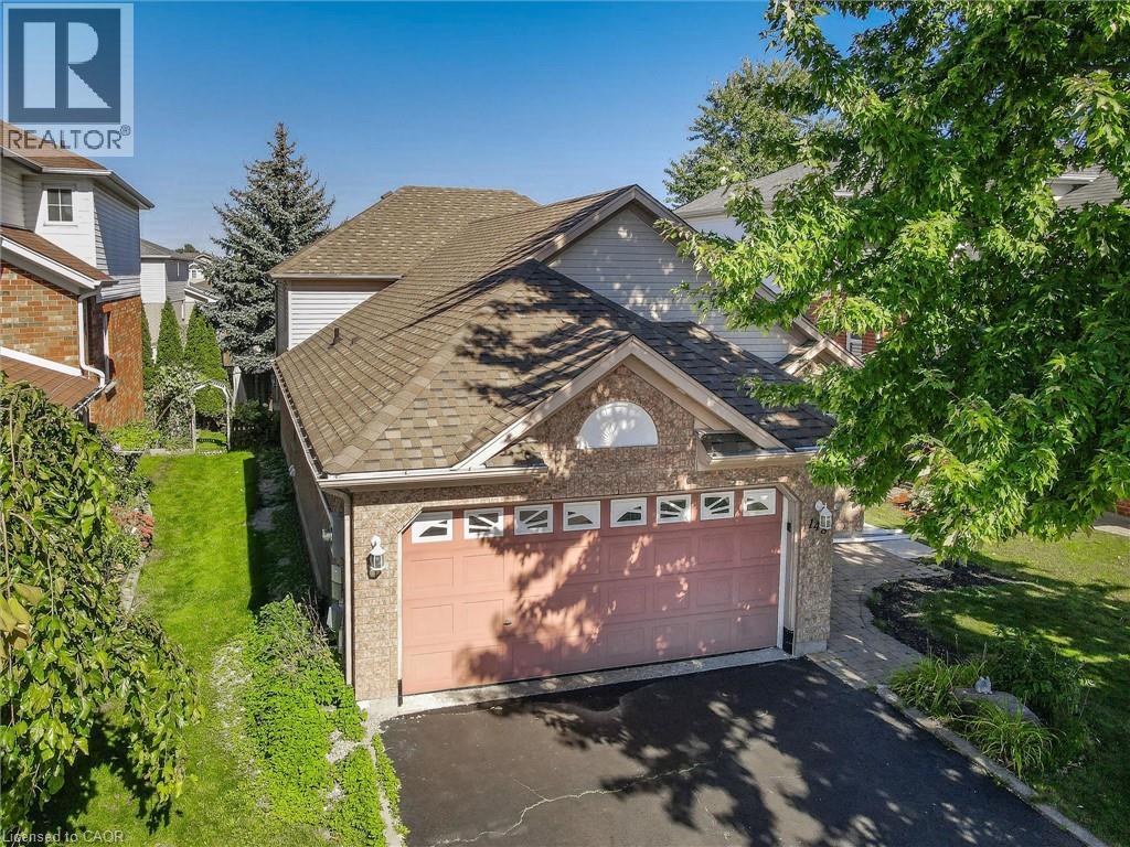 148 Clairfields Drive W, Guelph, Ontario  N1G 5A3 - Photo 2 - 40865714