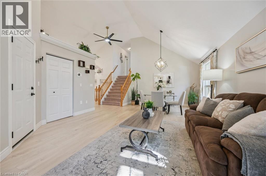 148 Clairfields Drive W, Guelph, Ontario  N1G 5A3 - Photo 7 - 40865714
