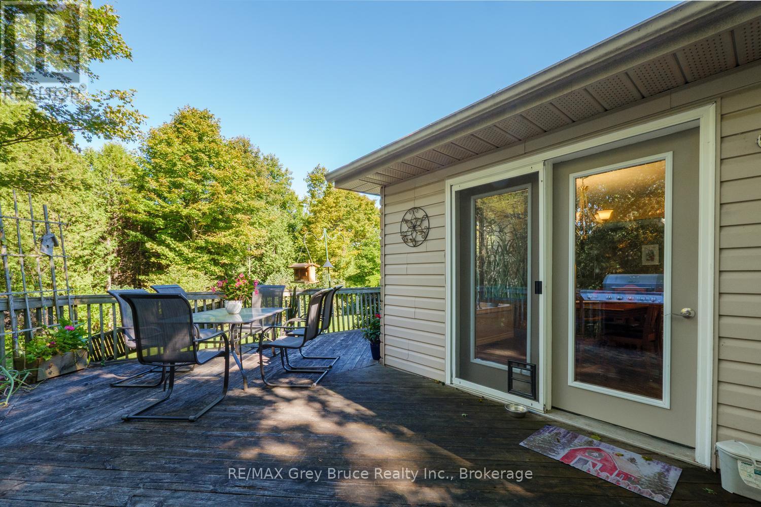 135 North Diagonal, South Bruce Peninsula, Ontario  N0H 2T0 - Photo 10 - X13828126