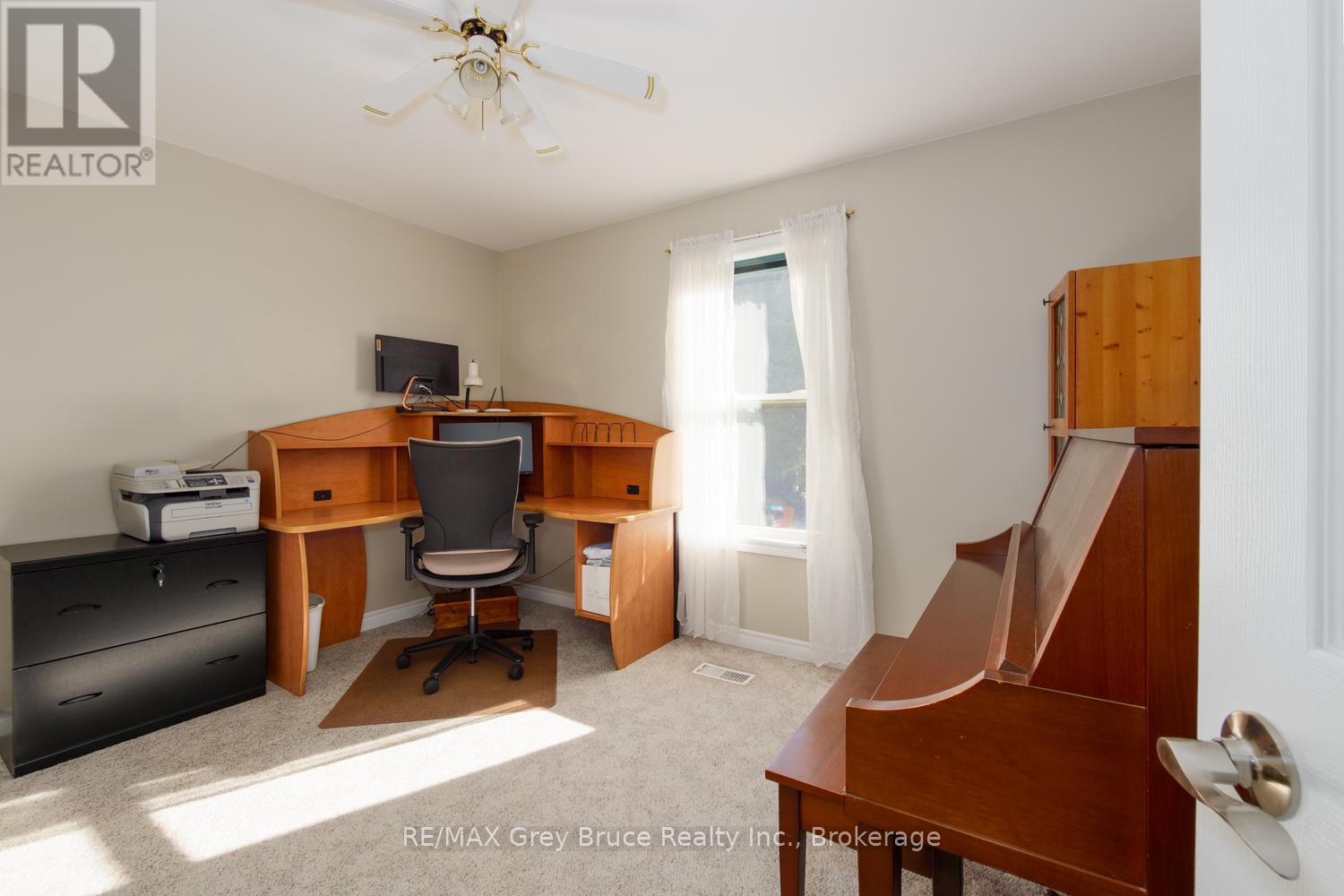 135 North Diagonal, South Bruce Peninsula, Ontario  N0H 2T0 - Photo 17 - X13828126
