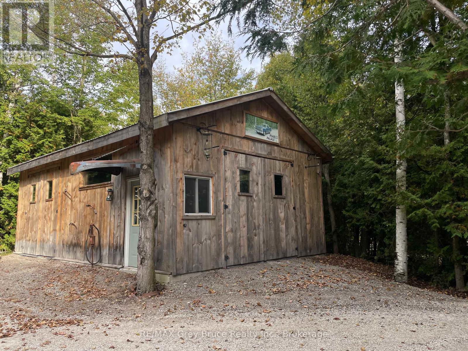 135 North Diagonal, South Bruce Peninsula, Ontario  N0H 2T0 - Photo 32 - X13828126
