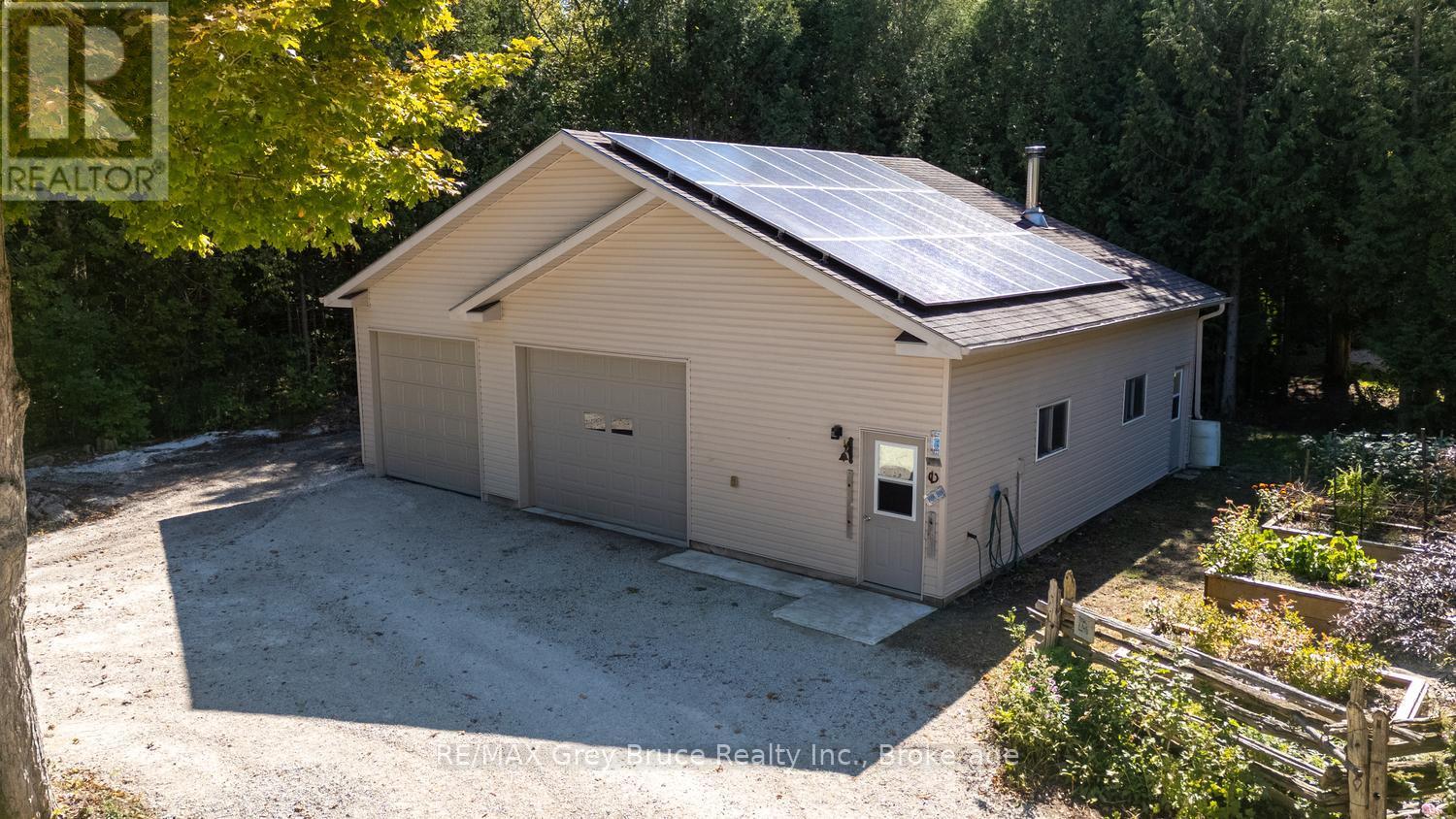 135 North Diagonal, South Bruce Peninsula, Ontario  N0H 2T0 - Photo 37 - X13828126