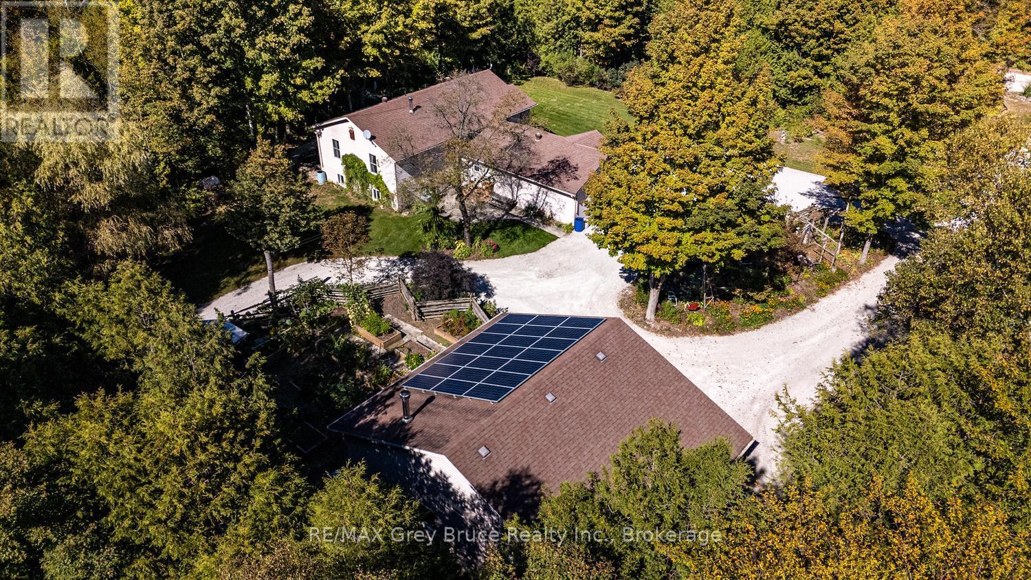 135 North Diagonal, South Bruce Peninsula, Ontario  N0H 2T0 - Photo 47 - X13828126