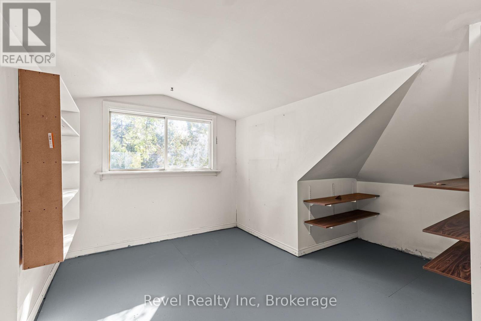 4 Margaret Street, Parry Sound, Ontario  P2A 2A8 - Photo 16 - X13828210