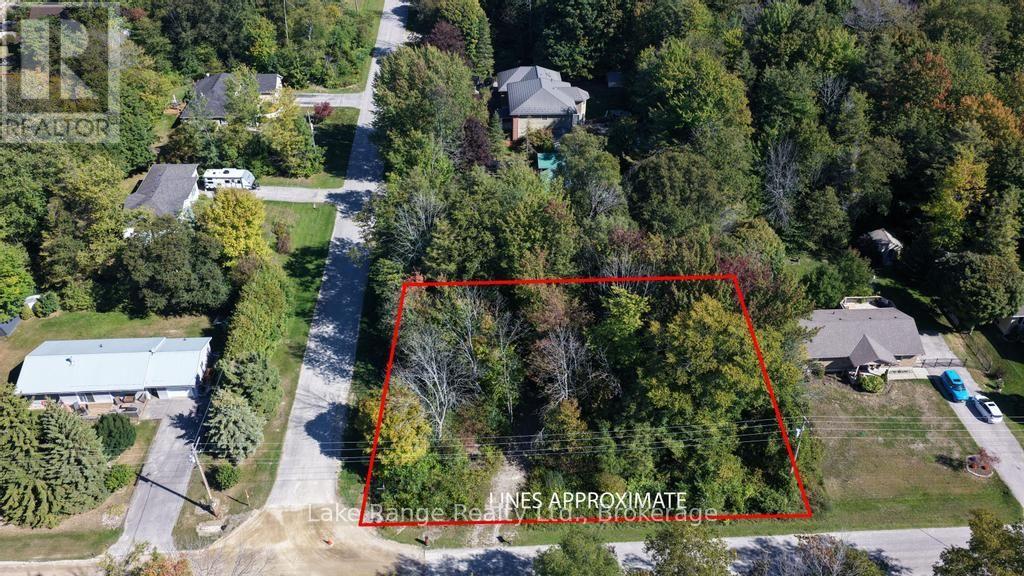 611 Tuscarora Road, Huron-Kinloss, Ontario  N0G 2R0 - Photo 1 - X13828374